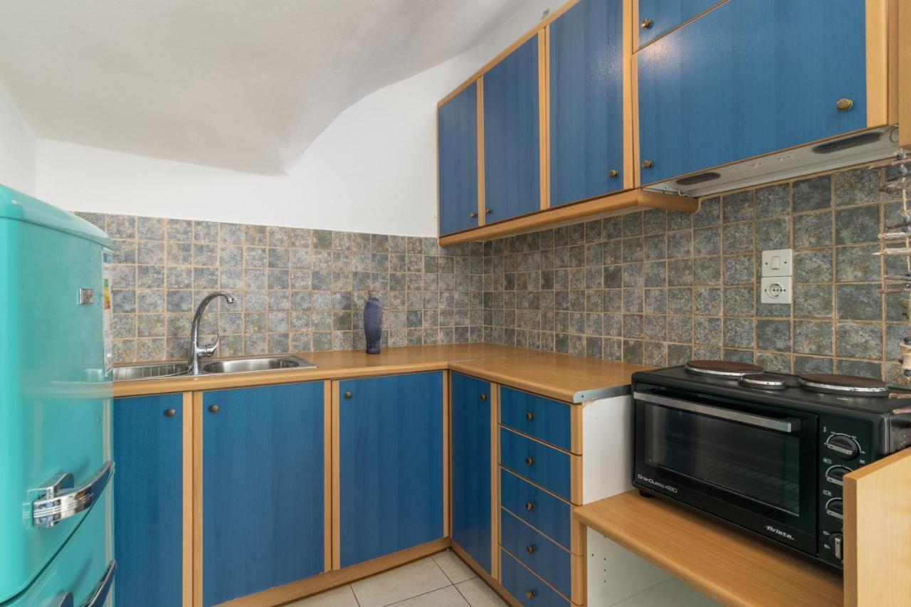 Stefania'S Cycladic Apartments I Adamantas Eksteriør billede